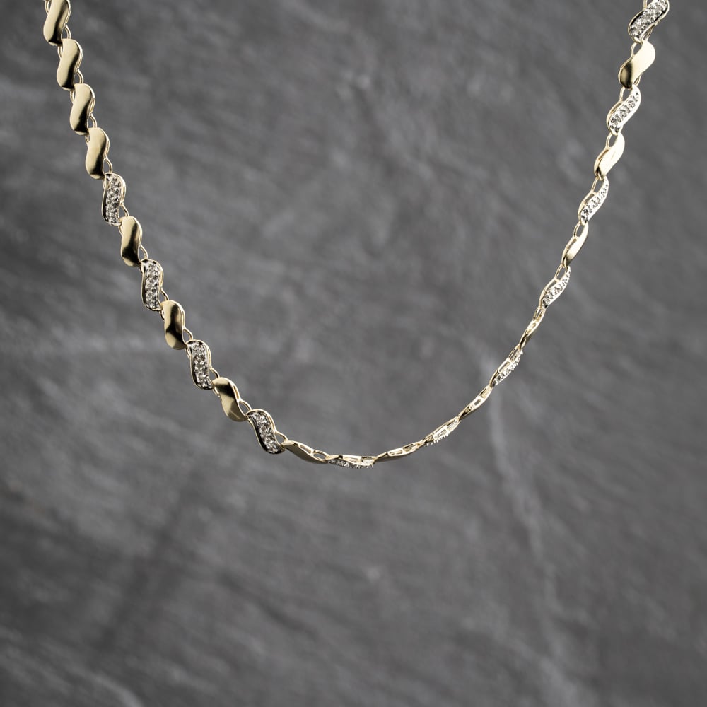 Pre-Owned 9ct Two Colour Gold Diamond Set 16 Inch Flat Link Chain 41041937