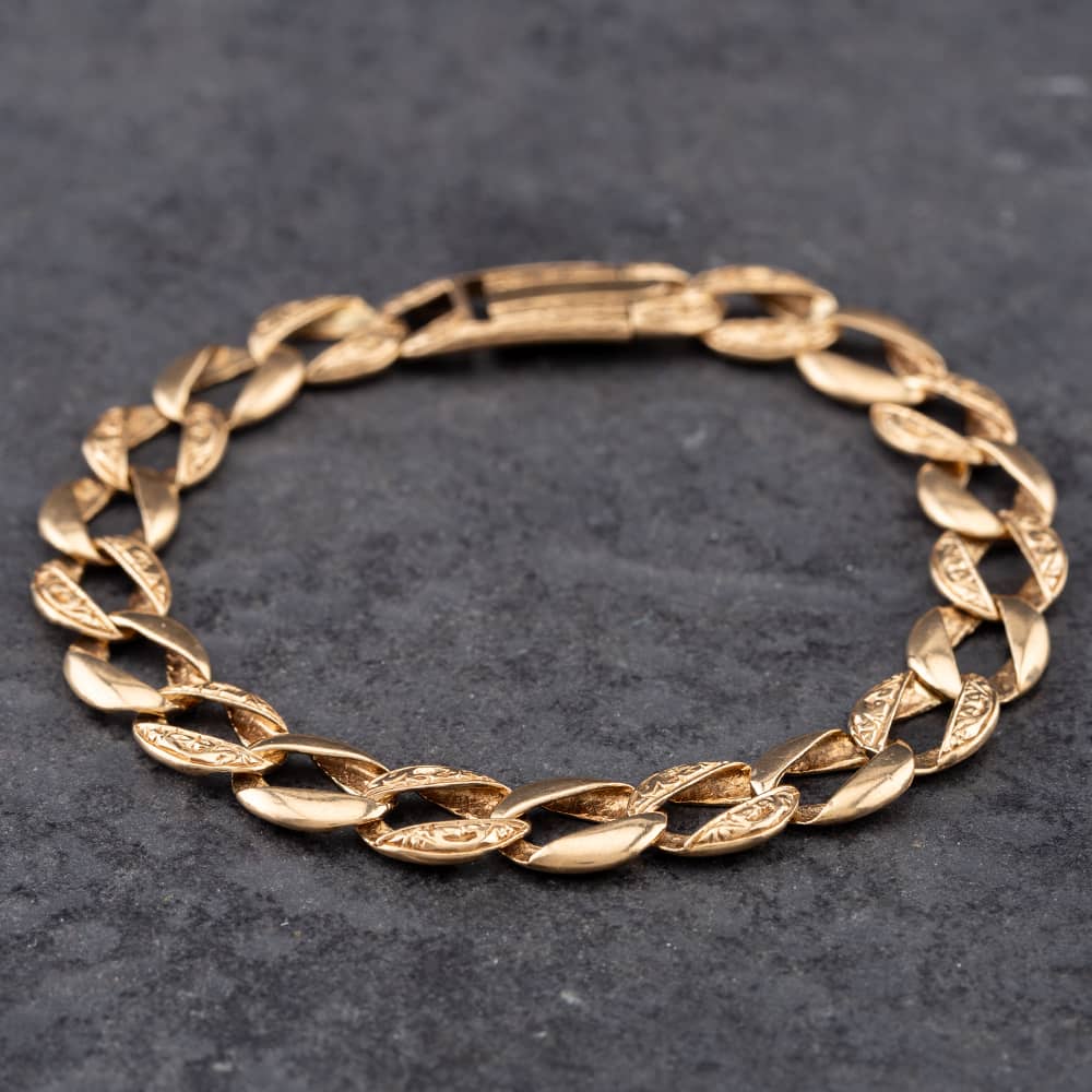 Product photograph of Pre-owned 9ct Yellow Gold Patterned Amp Plain Link 8 Inch Curb Chain Bracelet 41081118 from The Jewel Hut