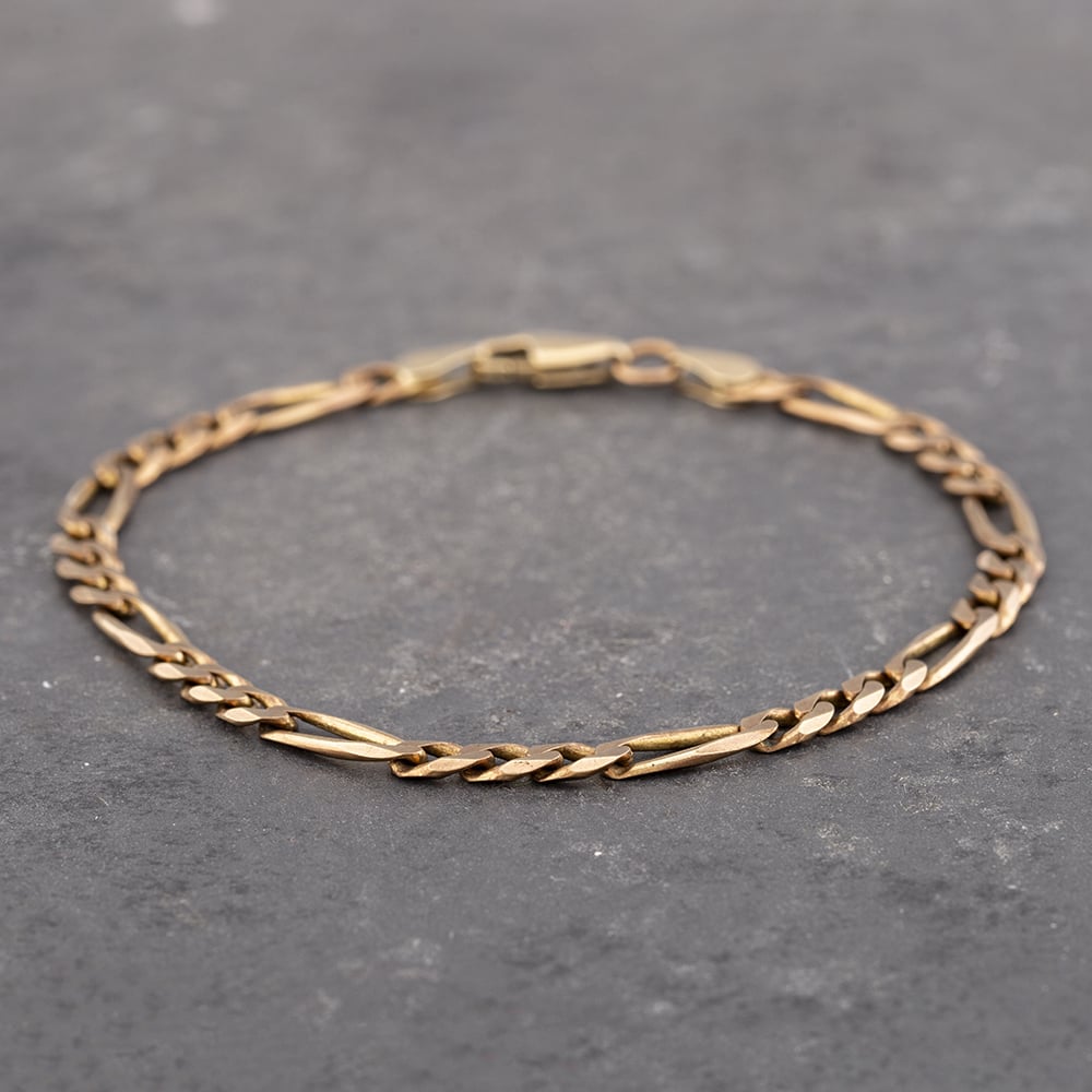 Product photograph of Pre-owned 9ct Yellow Gold 3 1 8 Inch Figaro Chain Bracelet 41081162 from The Jewel Hut
