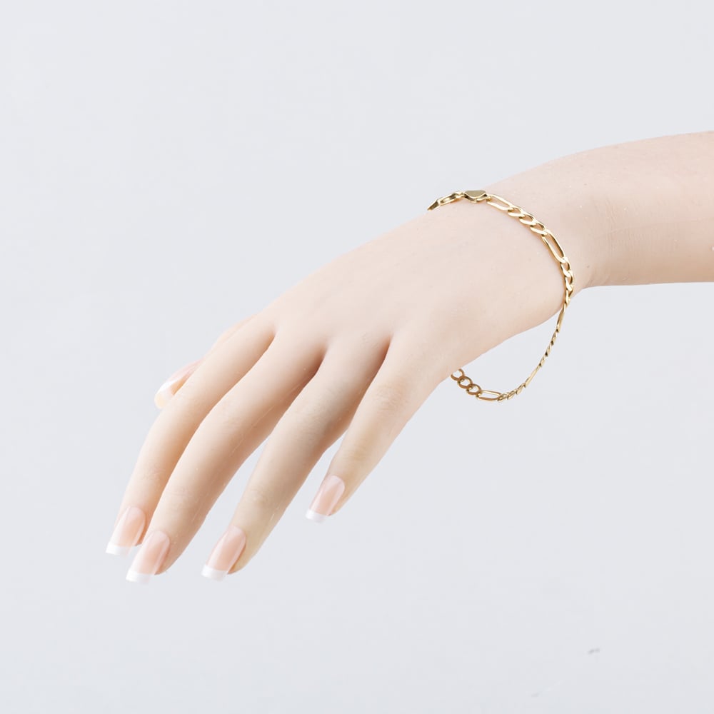 Pre-Owned 9ct Yellow Gold 3+1 Link 8 Inch Figaro Chain Bracelet 41081293