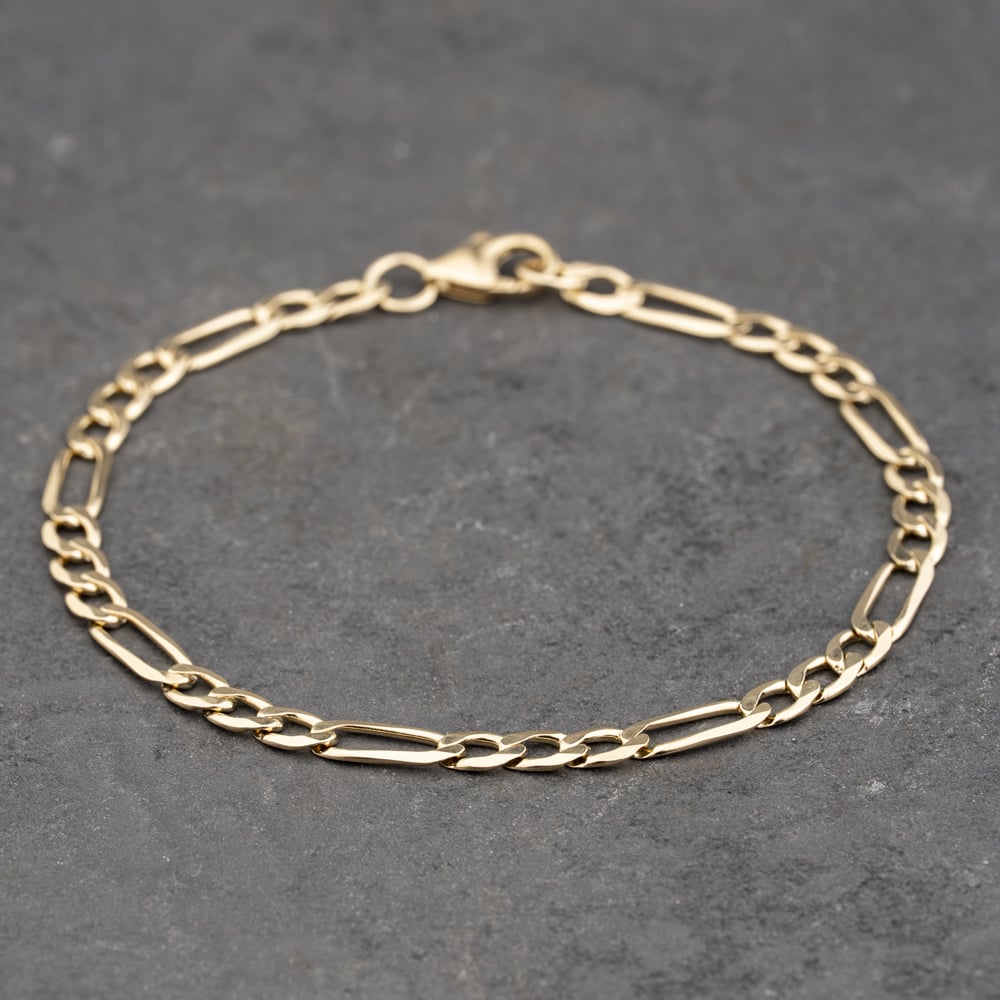 Pre-Owned 9ct Yellow Gold 8.5 Inch Figaro Chain Bracelet 41081299