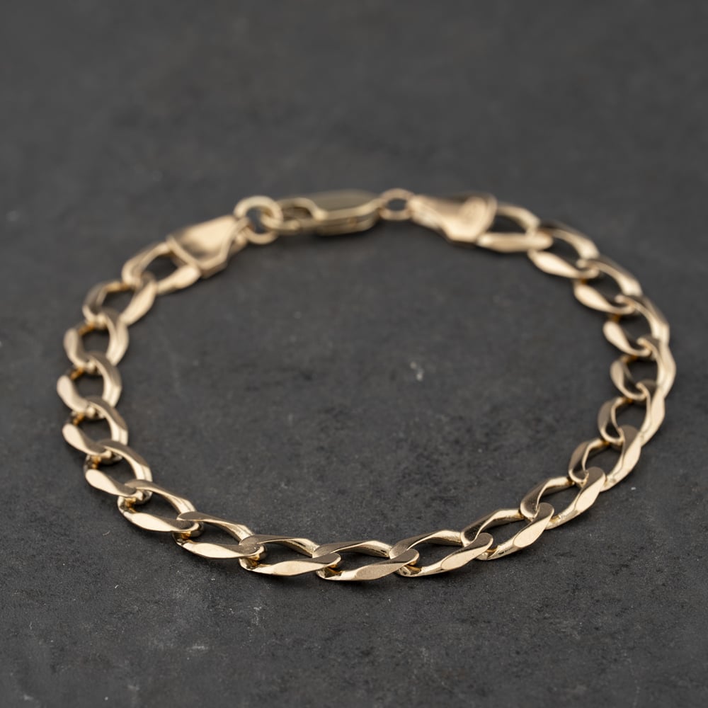 Pre-Owned 9ct Yellow Gold 8.5 Inch Curb Chain Bracelet 41081308