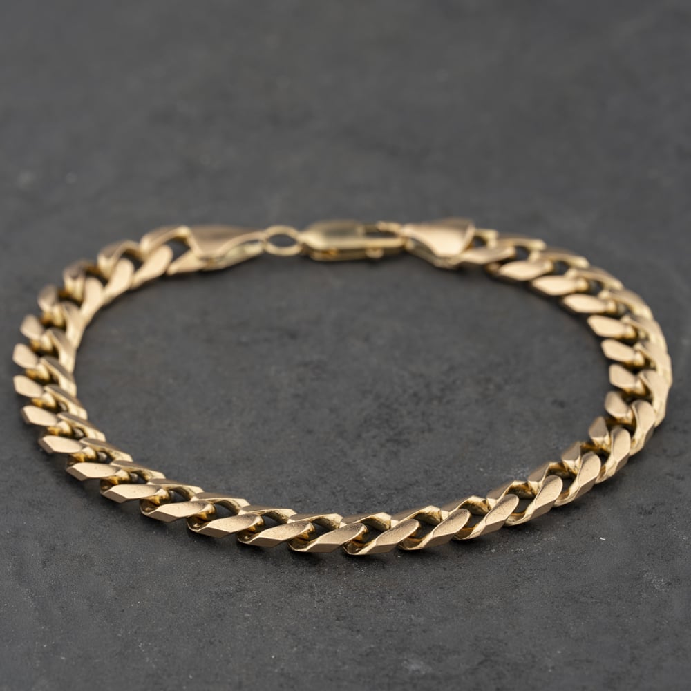 Pre-Owned 9ct Yellow Gold 9.5 Inch Curb Chain Bracelet 41081314