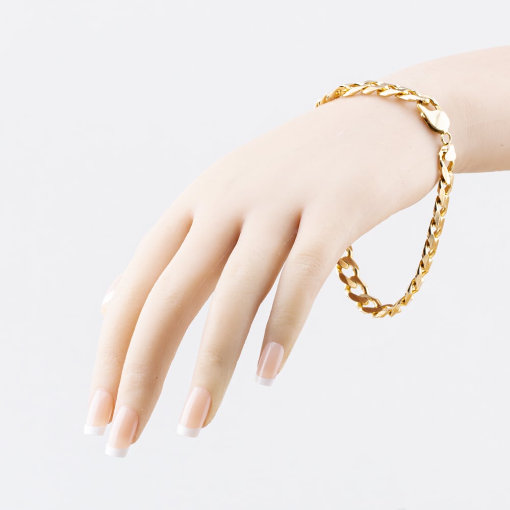 Pre-Owned 9ct Yellow Gold 9 Inch Curb Chain Bracelet 41081330
