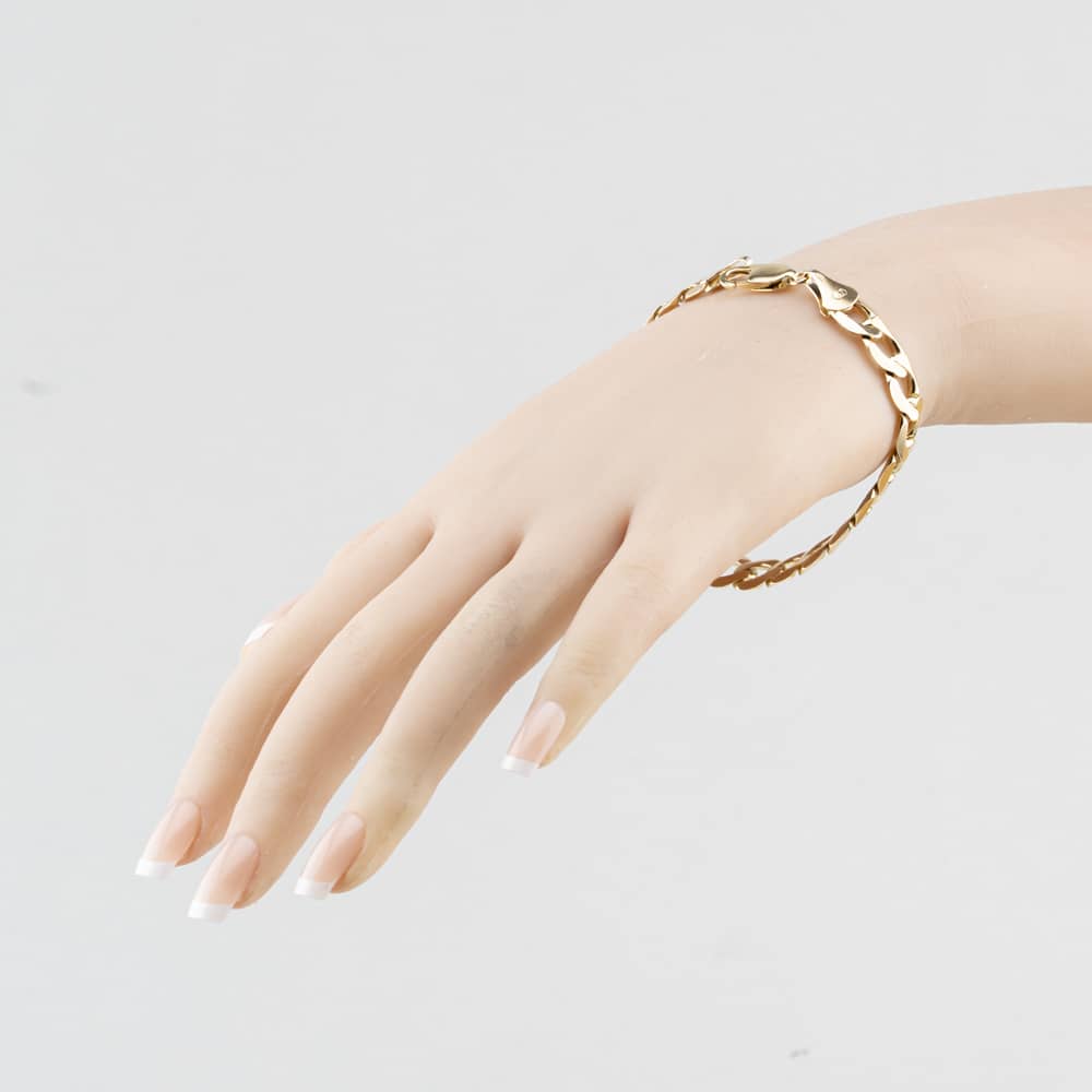 Pre-Owned 9ct Yellow Gold 8 Inch Curb Chain Bracelet 41081349