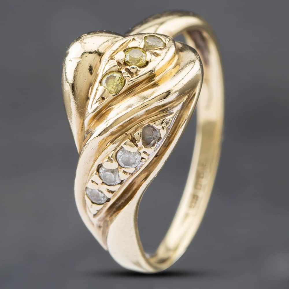 Product photograph of Pre-owned 9ct Yellow Gold Cubic Zirconia Dress Ring 41102103 from The Jewel Hut