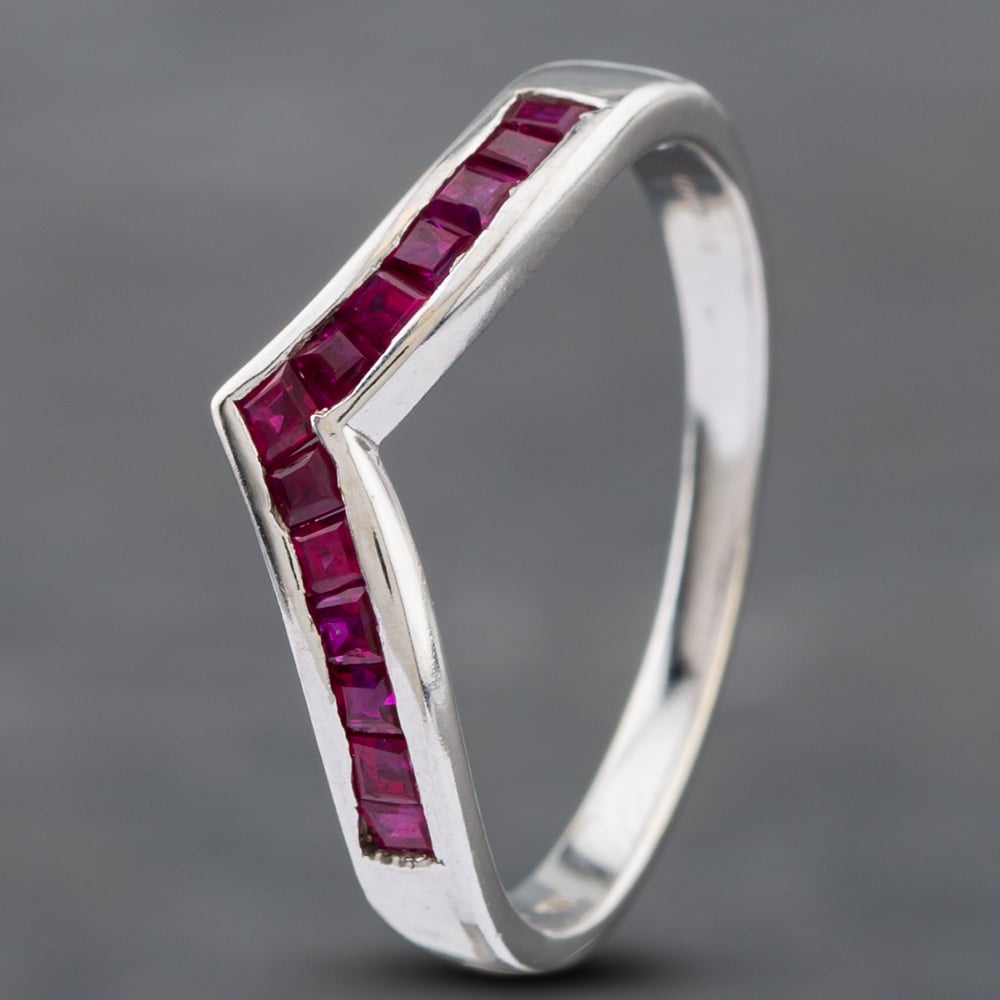 Product photograph of Pre-owned 18ct White Gold Topaz Wishbone Ring 41102365 from The Jewel Hut