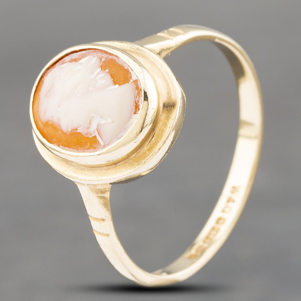 Product photograph of Pre-owned Vintage 9ct Yellow Gold Cameo Dress Ring 41102540 from The Jewel Hut