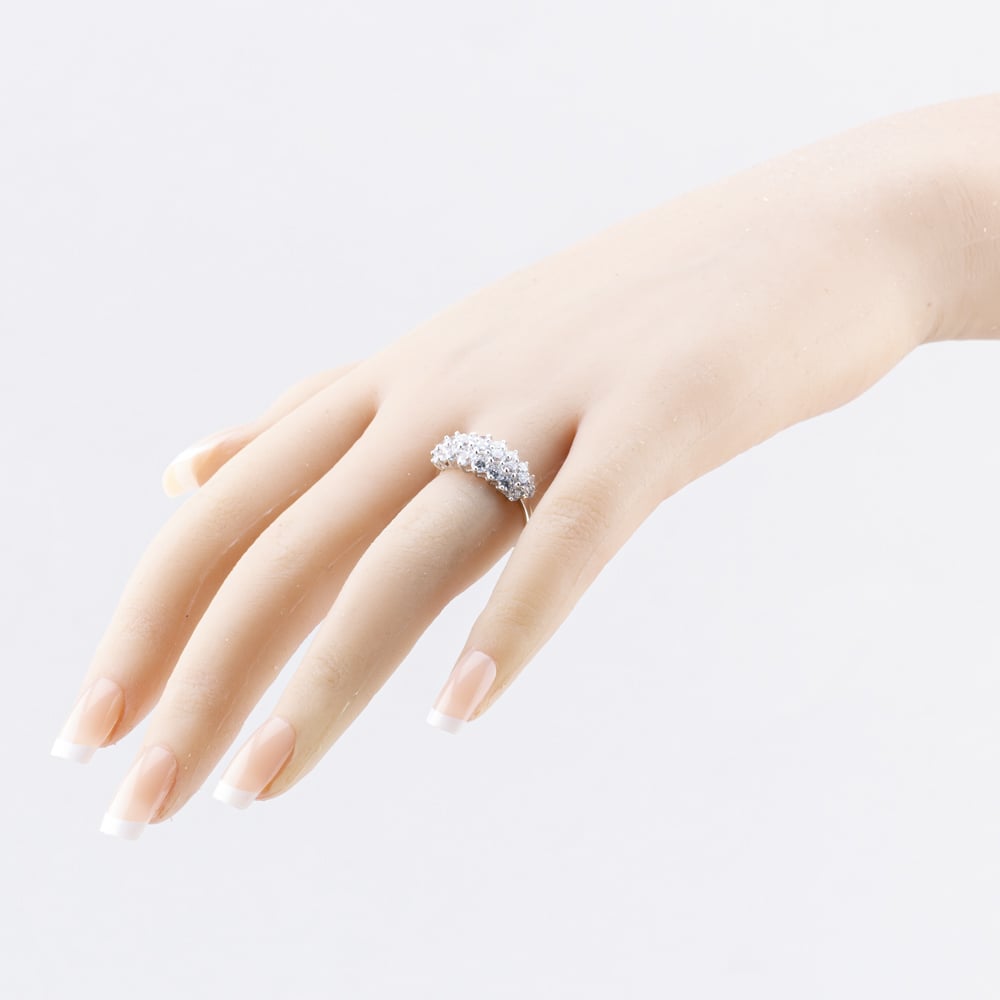 Pre-Owned 9ct White Gold Cubic Zirconia Cluster Ring 41102545