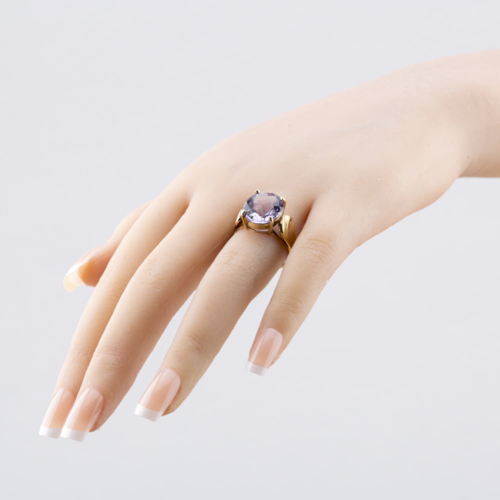 Pre-Owned 9ct Yellow Gold Amethyst Large Oval Dress Ring 41102922
