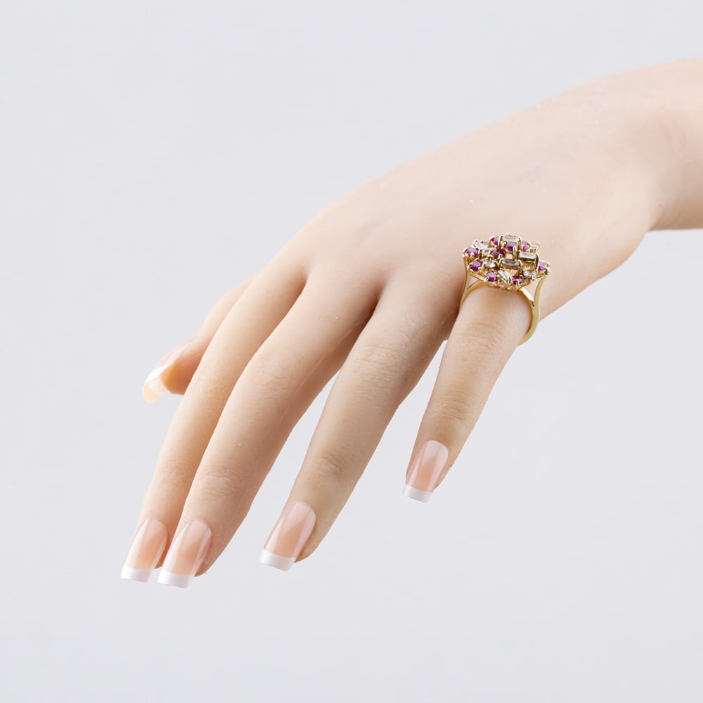 Pre-Owned 9ct Yellow Gold Synthetic Rubies & Synthetic White Spinels Cluster Ring 41103009