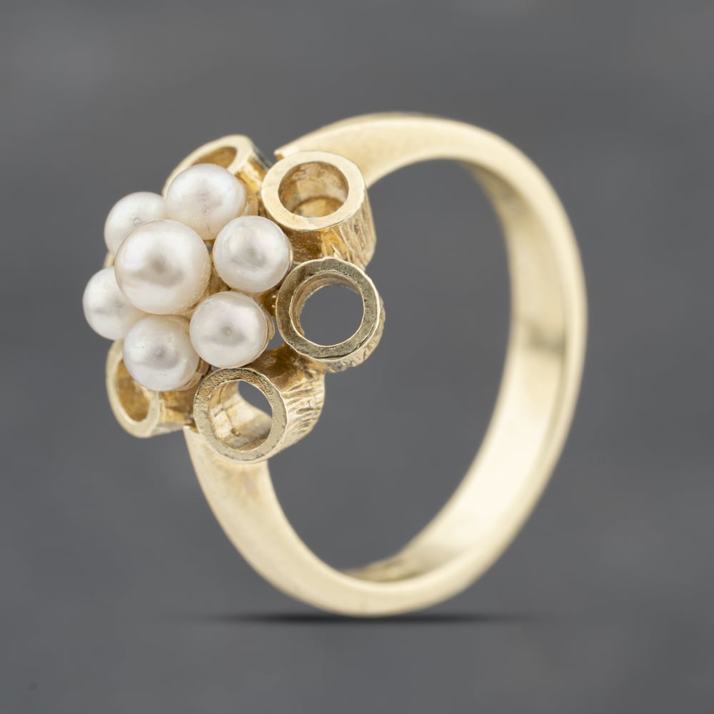 Click to view product details and reviews for Pre Owned 14ct Yellow Gold Cultured Pearl Cluster Ring 41103357. Click to view product details and reviews for Pre Owned 14ct Yellow Gold Cultured Pearl Cluster Ring 41103357.