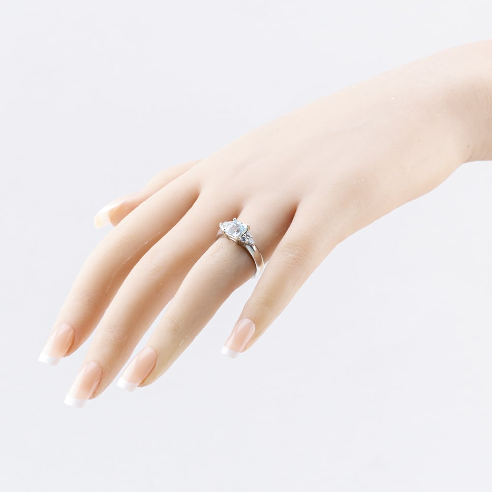 Pre-Owned 9ct White Gold Blue Topaz & Cubic Zirconia Seven Stone Ring 41103405