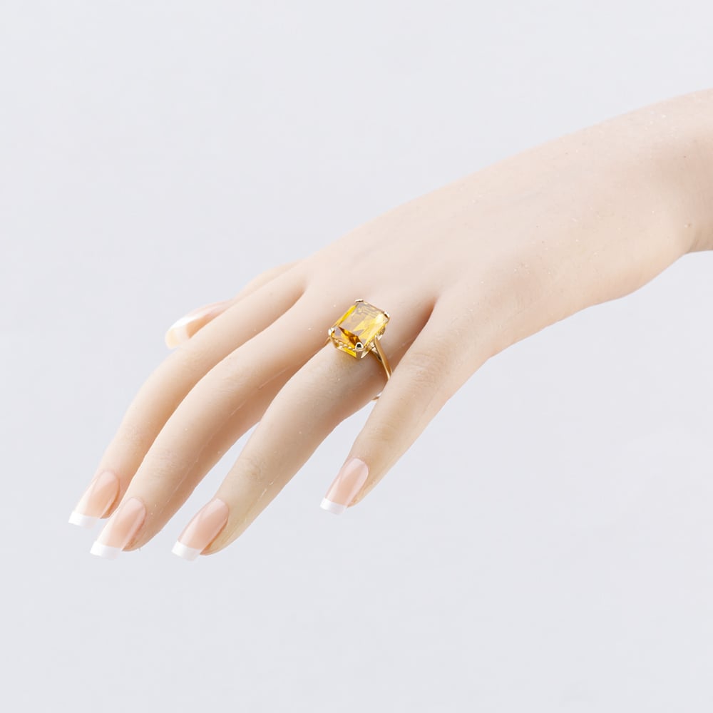 Pre-Owned Yellow Gold Synthetic Golden Yellow Sapphire Oblong Dress Ring 41103792