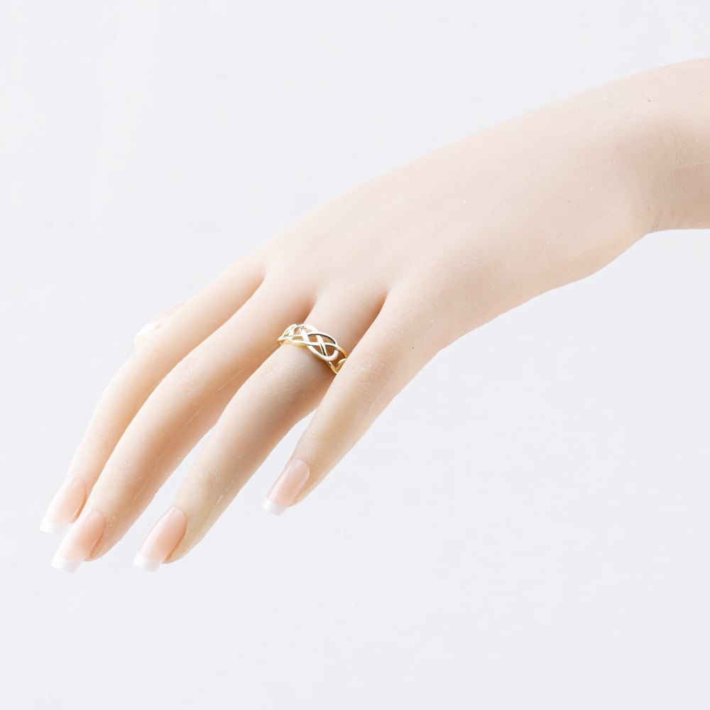 Pre-Owned 9ct Yellow Gold Openwork Infinity Signet Ring 41103886