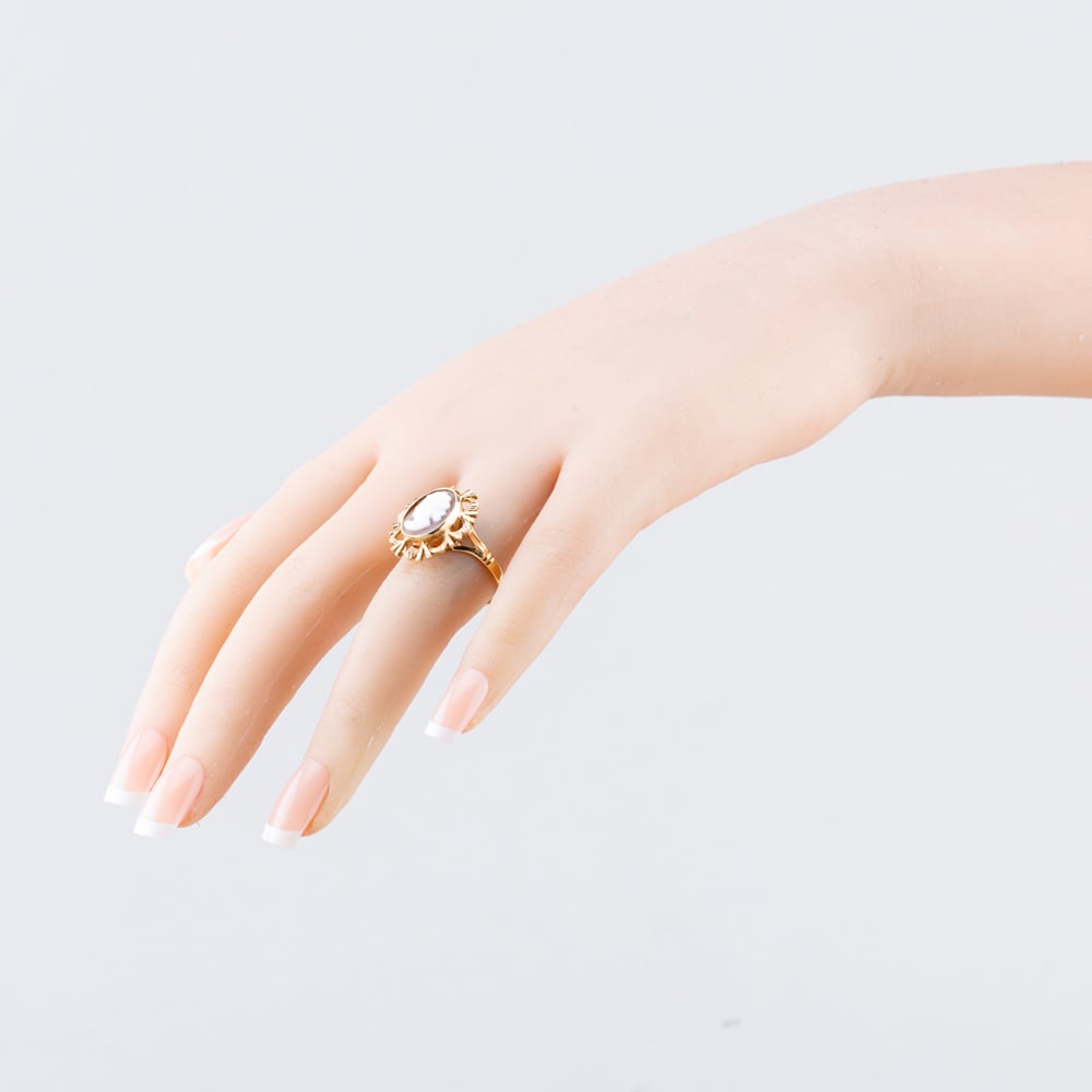 Pre-Owned 9ct Yellow Gold Cameo Ornate Dress Ring 41103971