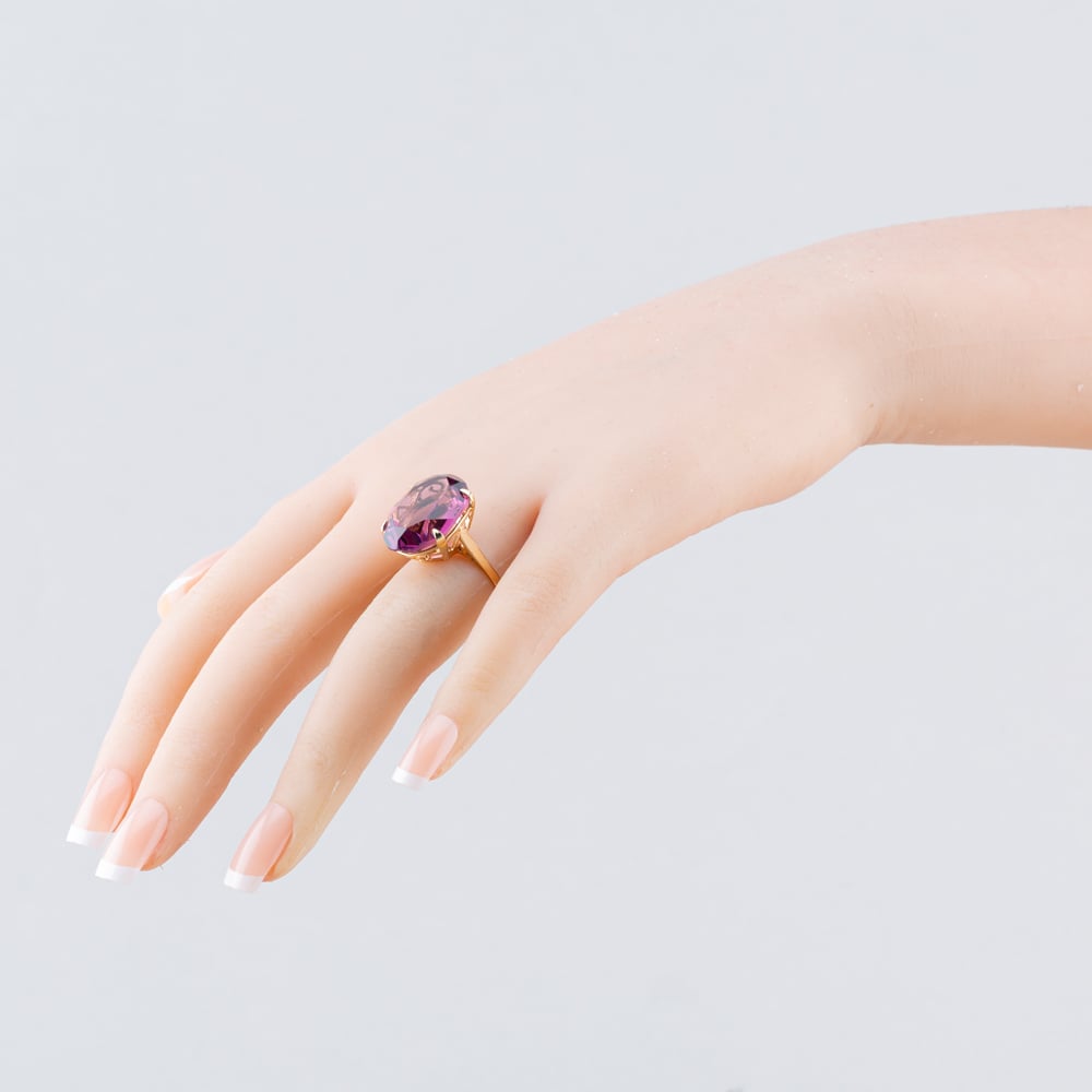 Pre-Owned 9ct Yellow Gold Amethyst Large Oval Dress Ring 41103984