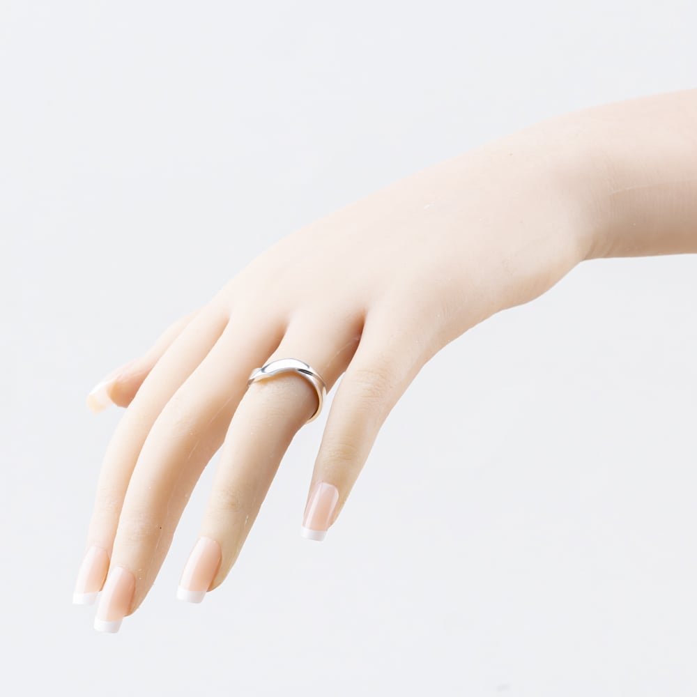 Pre-Owned 9ct White Gold Flat Half Wishbone Ring 41104616