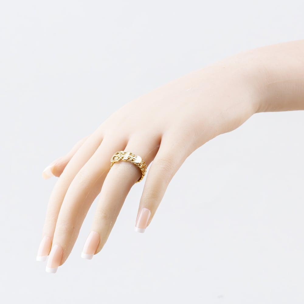 Pre-Owned Vintage Yellow Gold Curb Design Buckle Ring 41104625