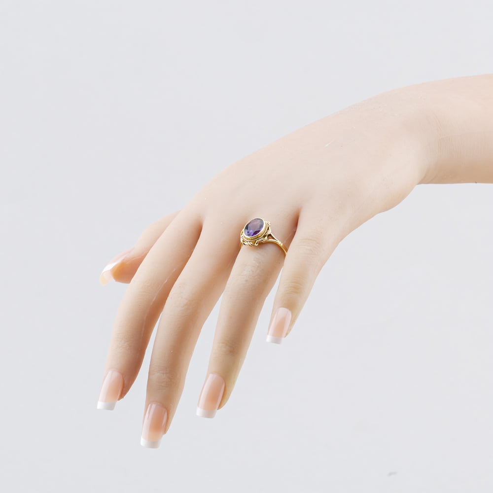 Pre-Owned 9ct Yellow Gold Amethyst Oval Rope Edge Dress Ring 41104722