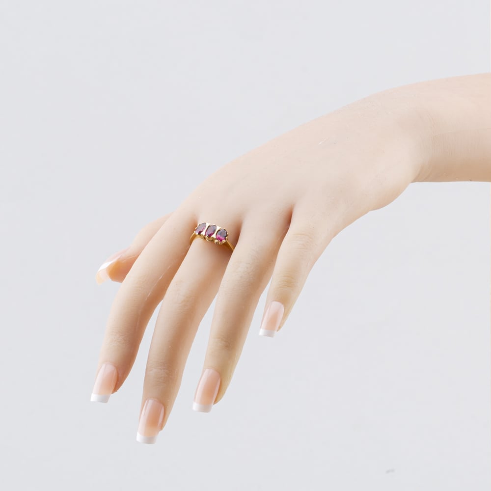 Pre-Owned 9ct Yellow Gold Rhodolite Oval Three Stone Ring 41104730