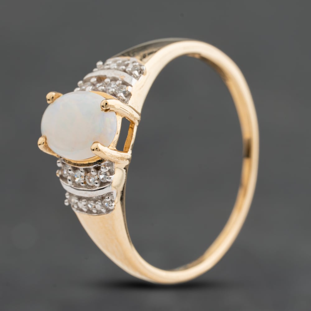 Pre-Owned 9ct Yellow Gold Opal &amp; White Zircon Cluster Ring 41104815