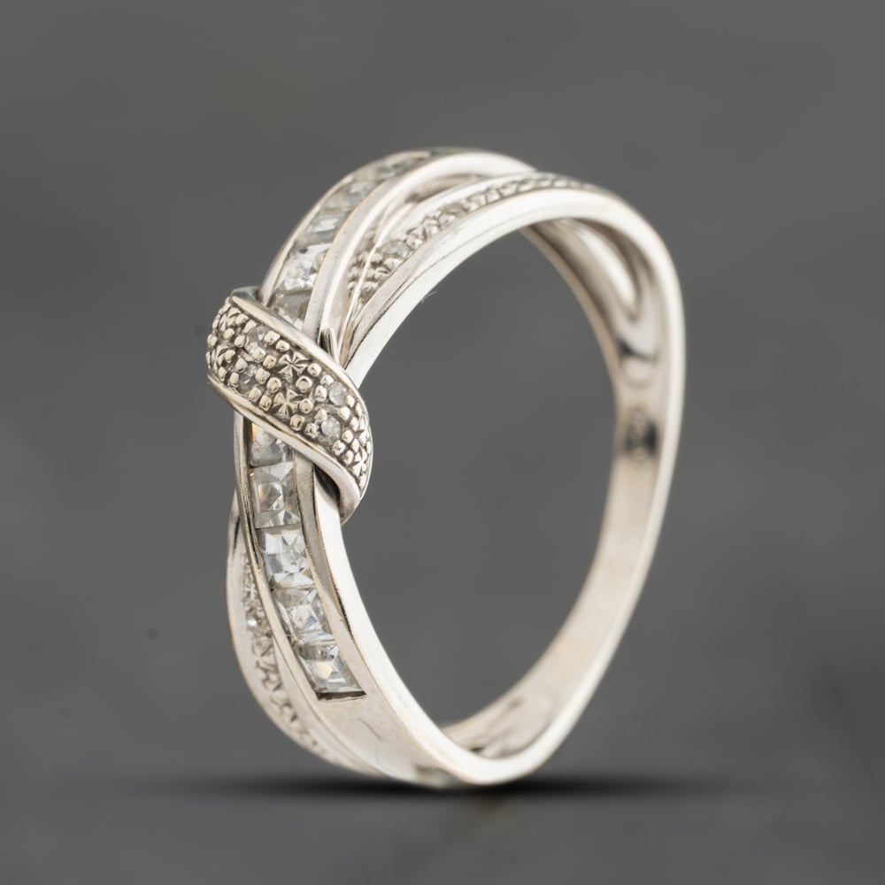 Pre-Owned 9ct White Gold Cubic Zirconia Crossover Ring 41104832