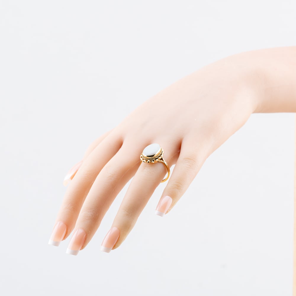 Pre-Owned 9ct Yellow Gold Opal Oval Dress Ring 41104836