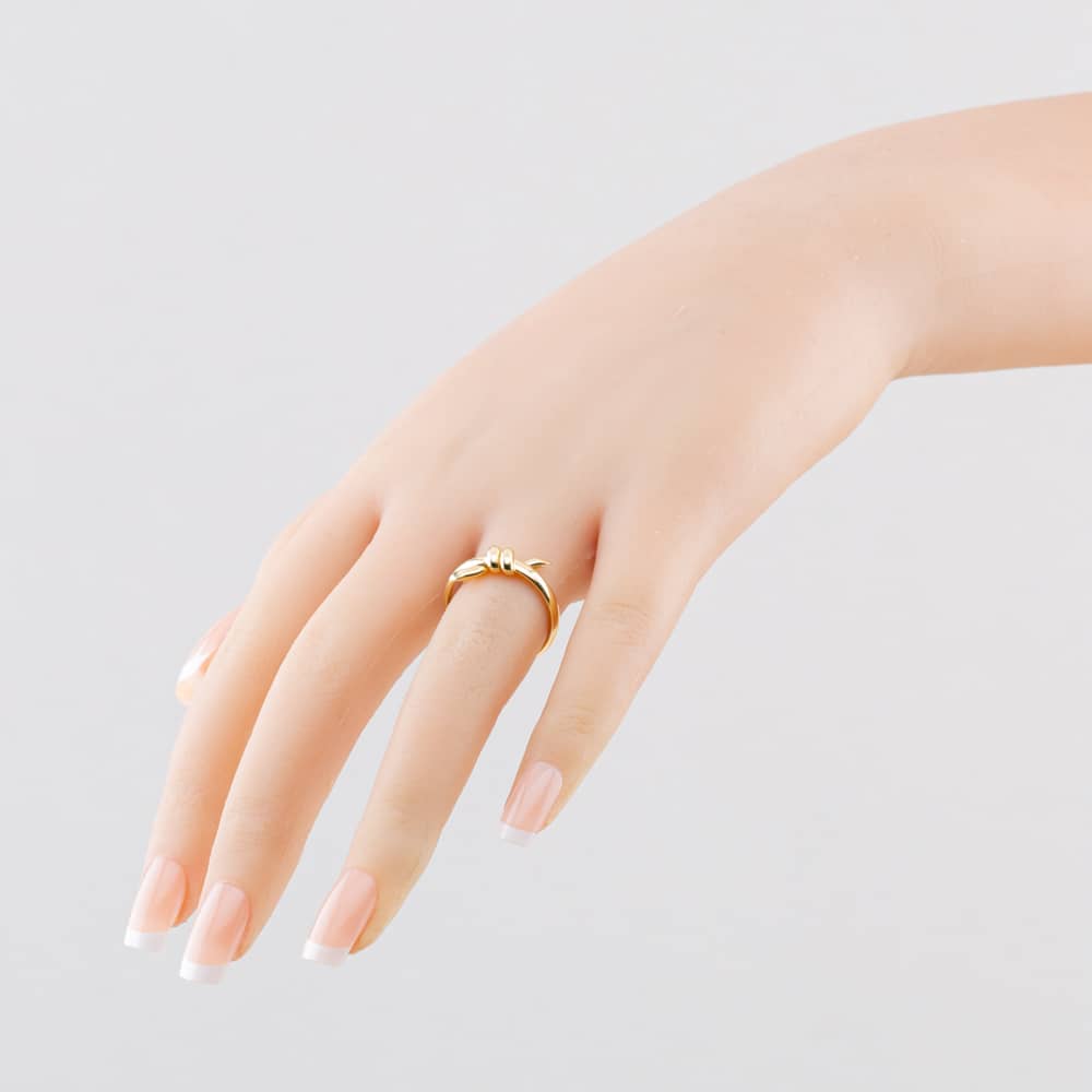 Pre-Owned 9ct Yellow Gold Twisted Signet Ring 41104878