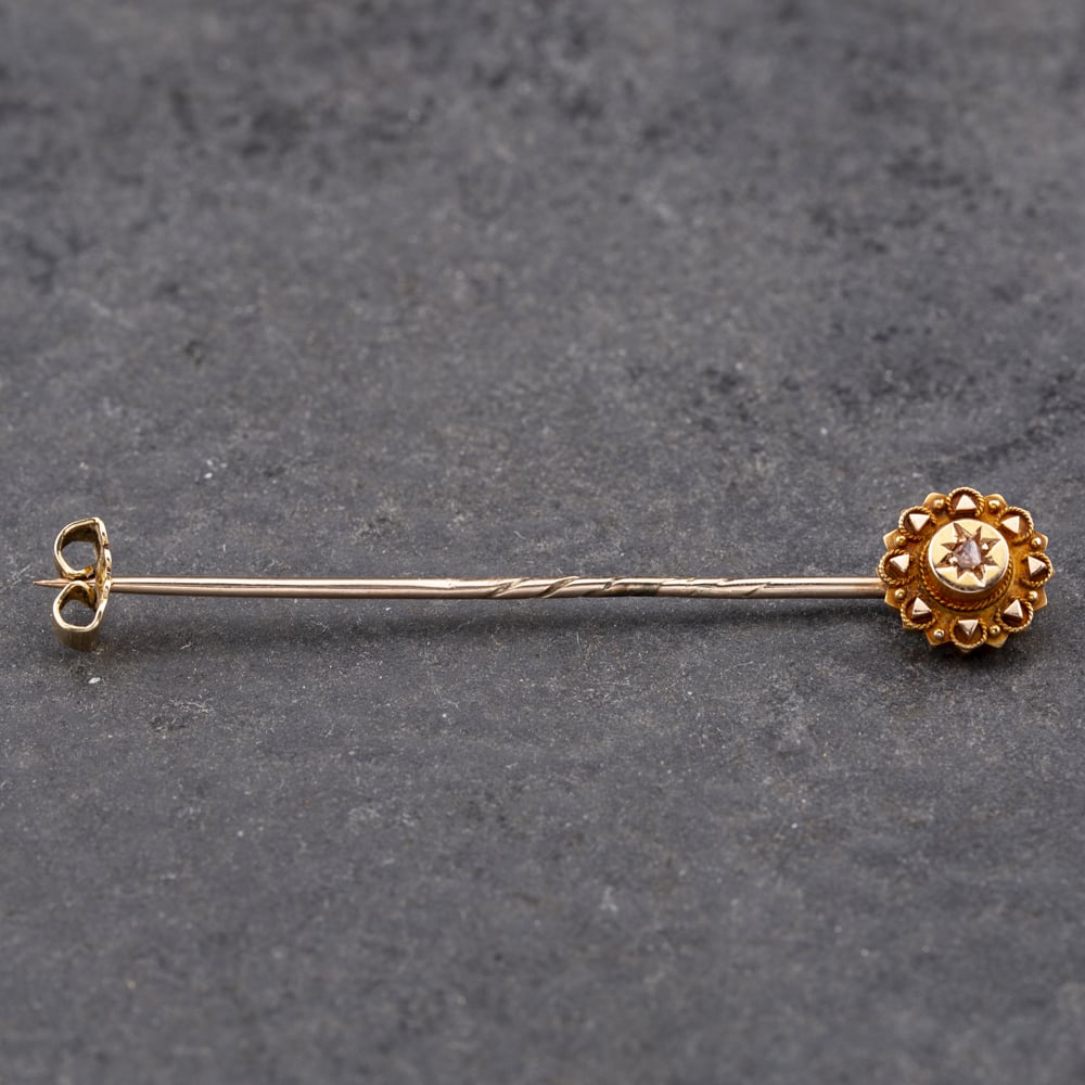 Pre-Owned Vintage Rose Gold Diamond Scalloped Edge Brooch 41131162