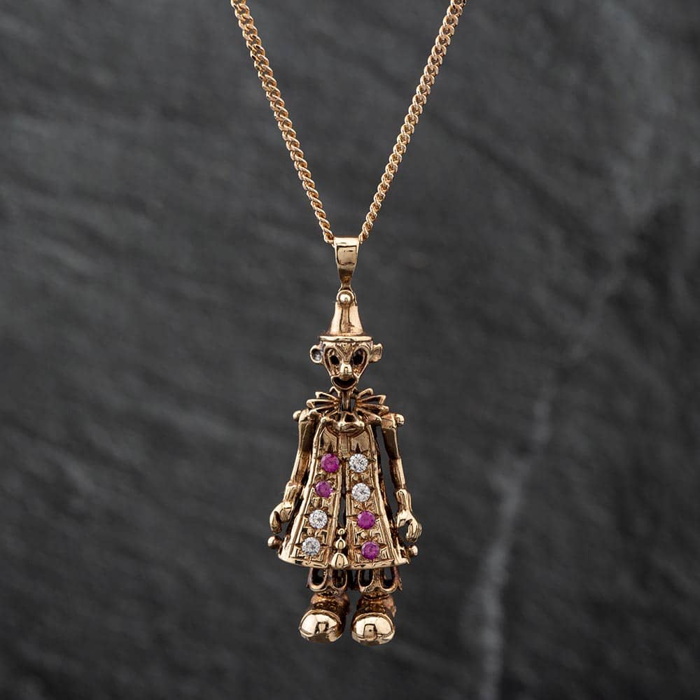 Pre-Owned 9ct Yellow Gold Cubic Zirconia Clown Pendant & 20 I