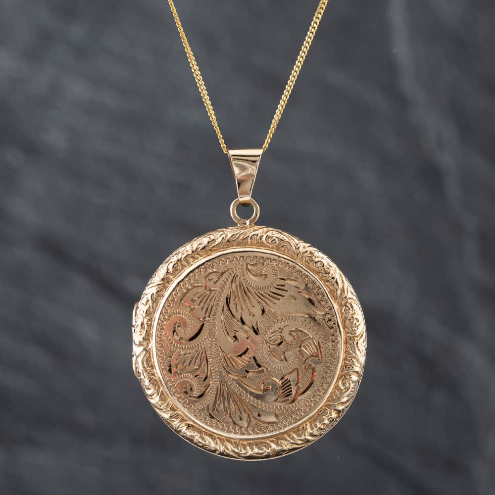 Product photograph of Pre-owned Vintage 9ct Yellow Gold Round Hand Engraved Locket Pendant Amp 18 Inch Curb Chain 41141765 from The Jewel Hut