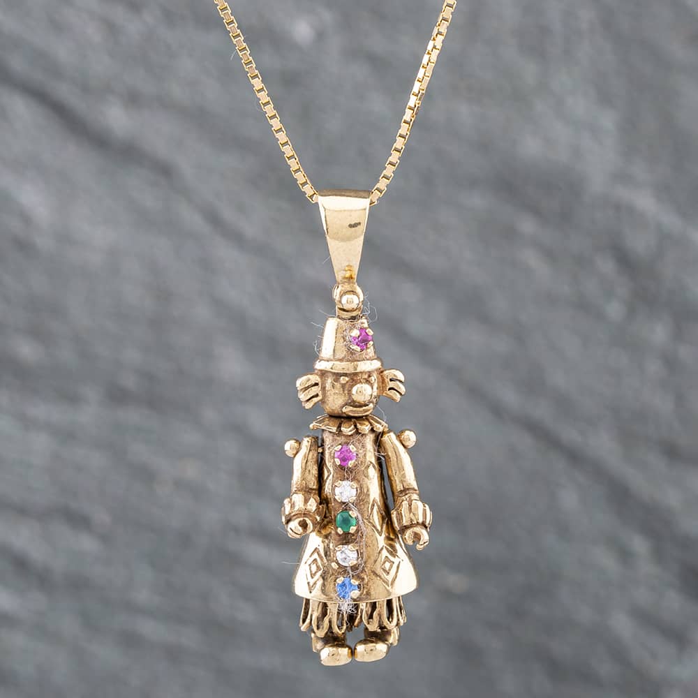 Product photograph of Pre-owned 9ct Yellow Gold Clown Pendant Amp 18 Inch Box Chain 41141914 from The Jewel Hut