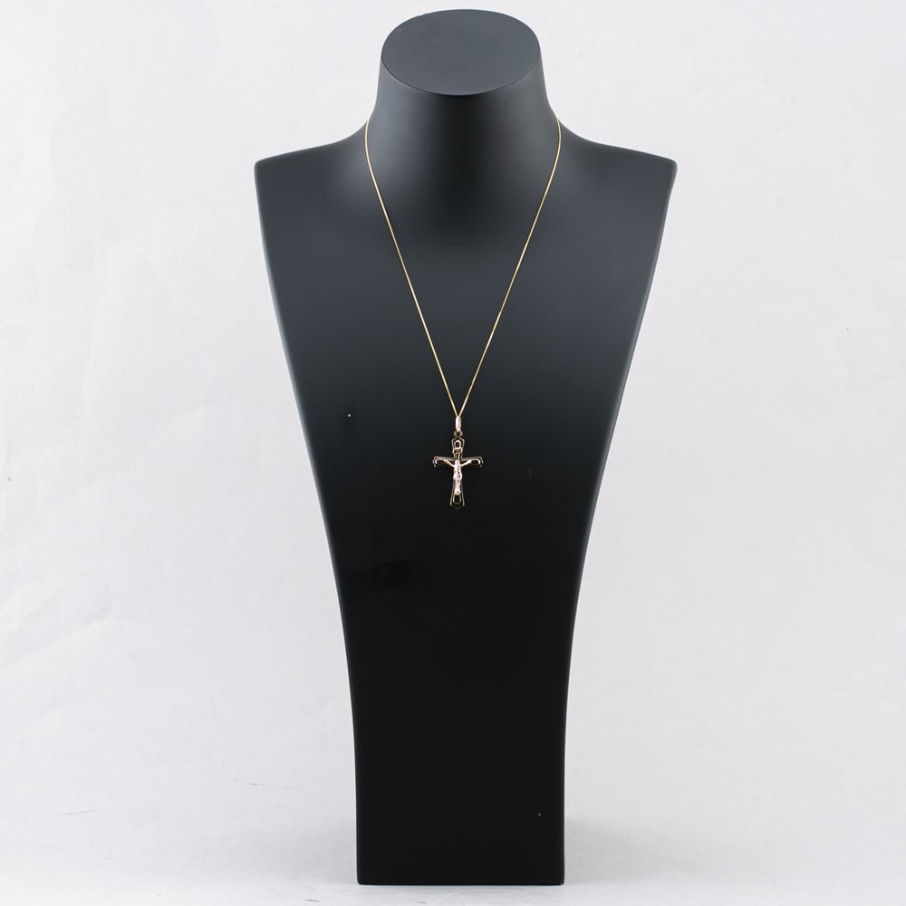 Pre-Owned 9ct Yellow Gold Crucifix Cross Pendant & 18 Inch Curb Chain 41142591