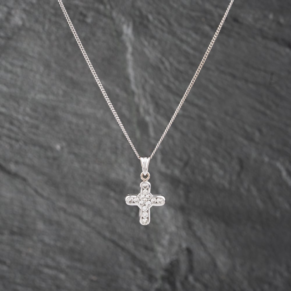 Click to view product details and reviews for Pre Owned 18ct White Gold Brilliant Cut Diamond Chunky Cross Pendant And 18 Inch Curb Chain 41142861. Click to view product details and reviews for Pre Owned 18ct White Gold Brilliant Cut Diamond Chunky Cross Pendant And 18 Inch Curb Chain 41142861.