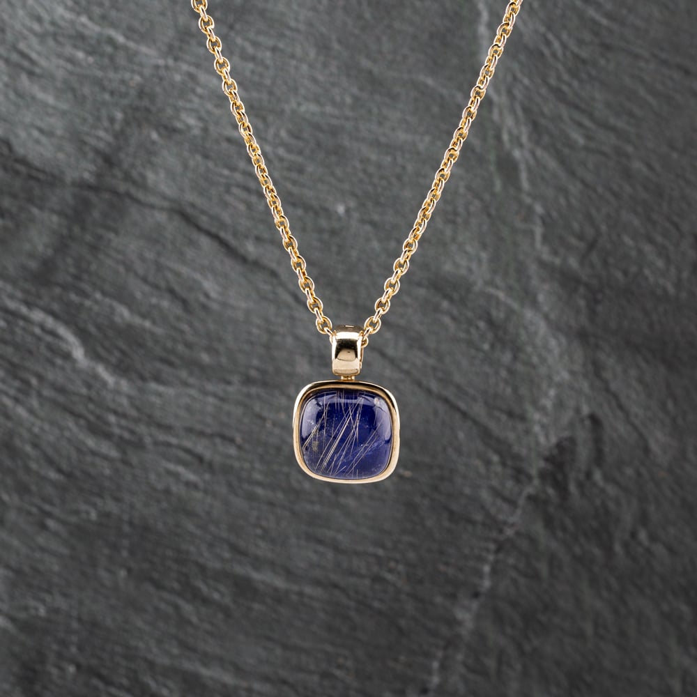Pre-Owned 9ct Yellow Gold Lapis Based Rutilated Quartz Cushion Shaped Cabochon Pendant &amp; 19 Inch Belcher Chain 41142926
