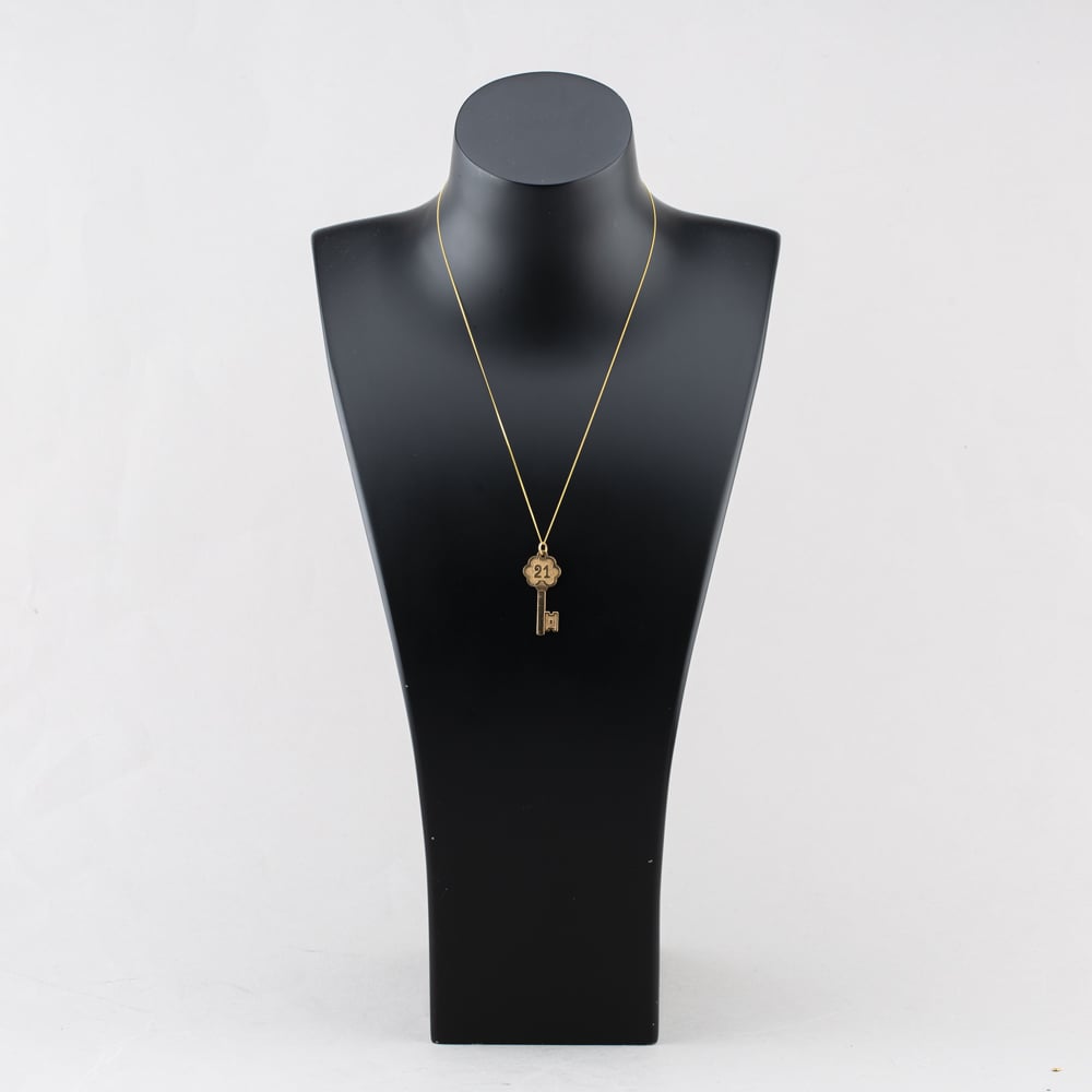 Pre-Owned 9ct Yellow Gold 21 Key Pendant & 18 Inch Curb Chain 41142978