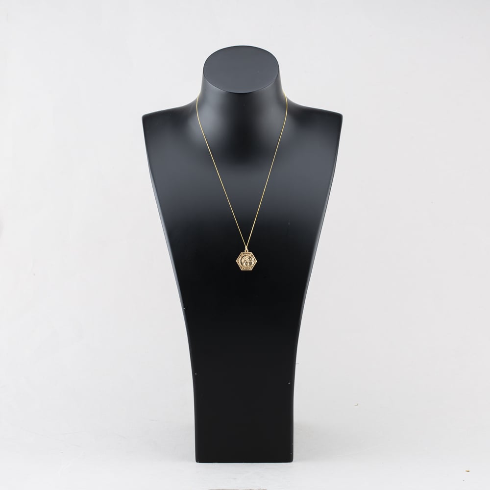 Pre-Owned 9ct Yellow Gold Hexagonal St Christopher Pendant & 18 Inch Curb Chain 41143066