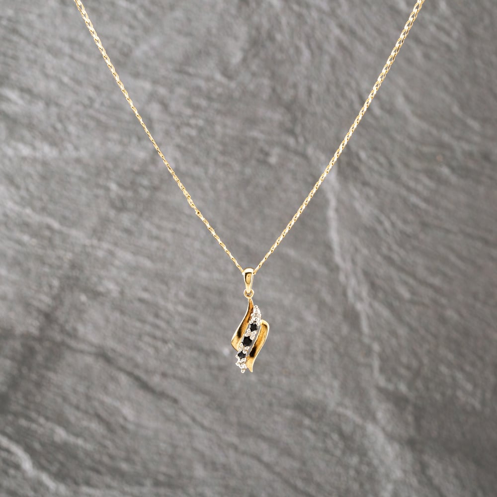 Click to view product details and reviews for Pre Owned 9ct Yellow Gold Sapphire And Diamond Leaf Design Gemstone Pendant And 20 Inch Curb Chain 41143092. Click to view product details and reviews for Pre Owned 9ct Yellow Gold Sapphire And Diamond Leaf Design Gemstone Pendant And 20 Inch Curb Chain 41143092.