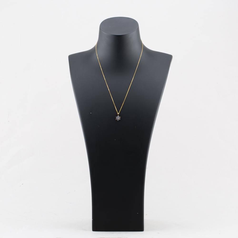 Pre-Owned 9ct Yellow Gold Sapphire Flower Pendant & 18 Inch Curb Chain 41143224