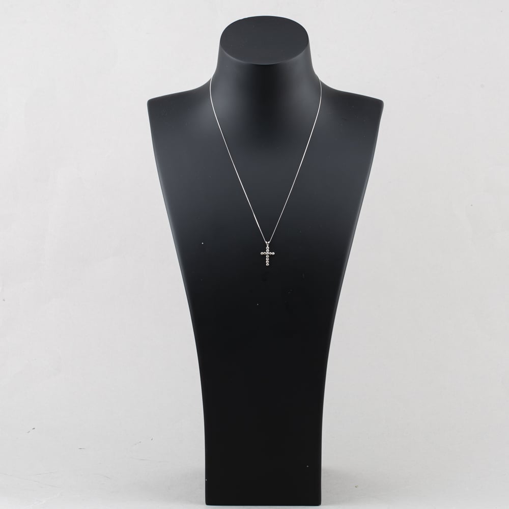 Pre-Owned White Gold Diamond Rubover Cross Pendant & 18 Inch Curb Chain 41143324