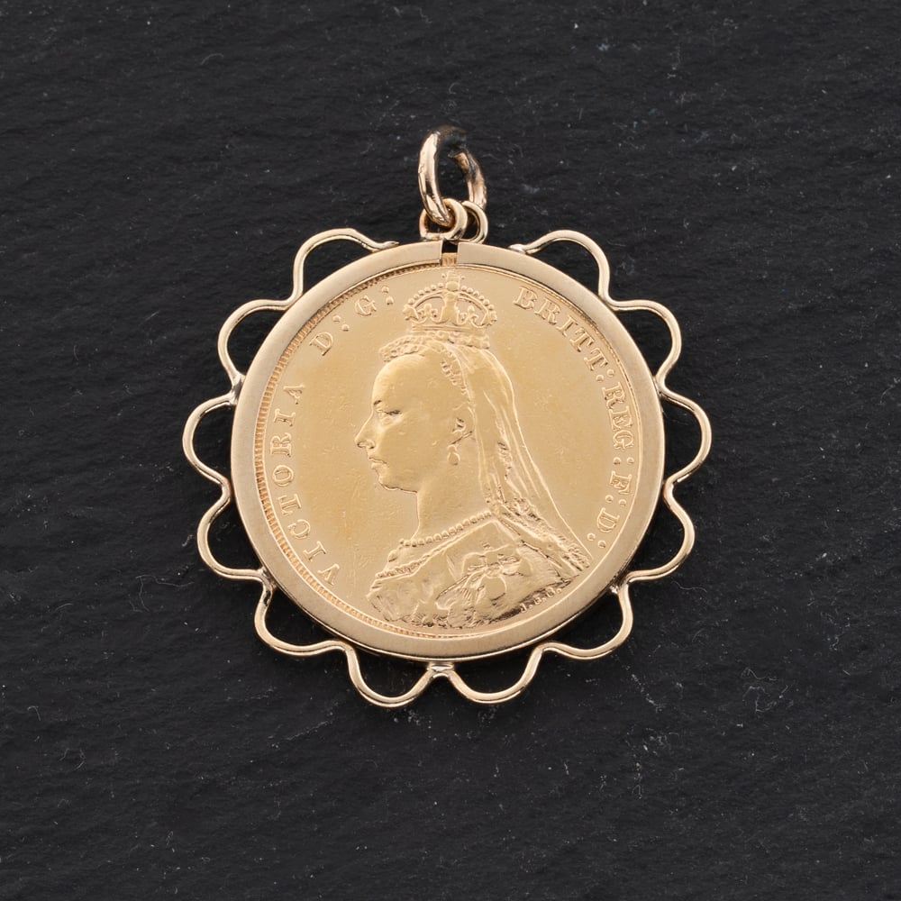 Pre-Owned Yellow Gold Victoria 1889 Full Sovereign Coin Keeper Loose Pendant 41143383