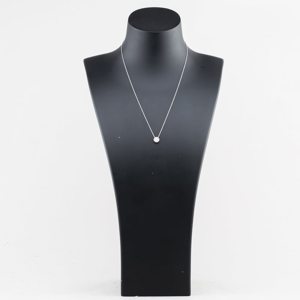 Pre-Owned 9ct White Gold Cubic Zirconia Halo Round Cluster Pendant & 18 Inch Trace Chain 41143566