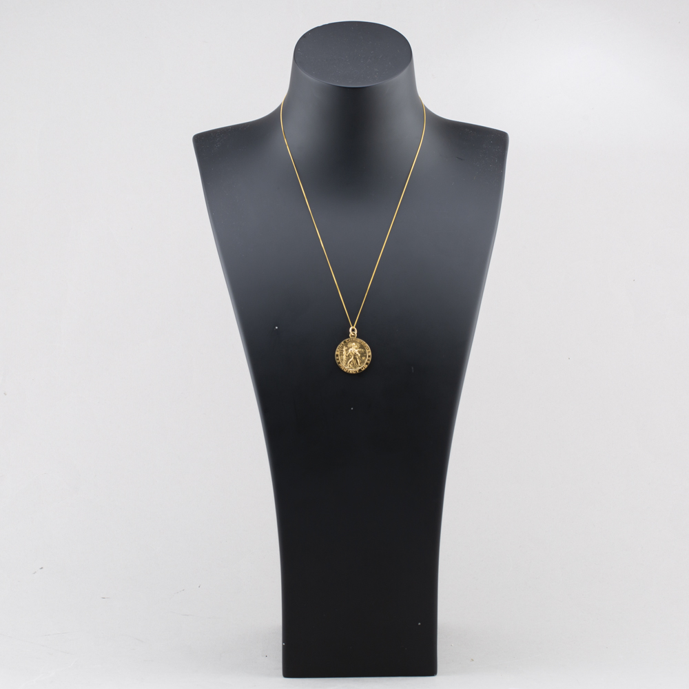 Pre-Owned 9ct Yellow Gold St Christopher Pendant & 18 Inch Curb Chain 41143574
