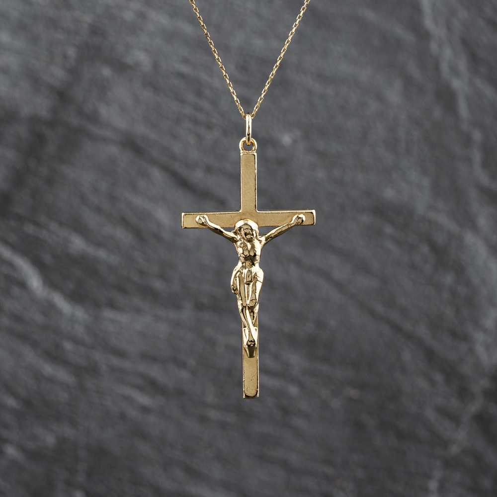 Pre-Owned 9ct Yellow Gold Crucifix Cross Pendant &amp; 17 Inch Trace Chain 41143579