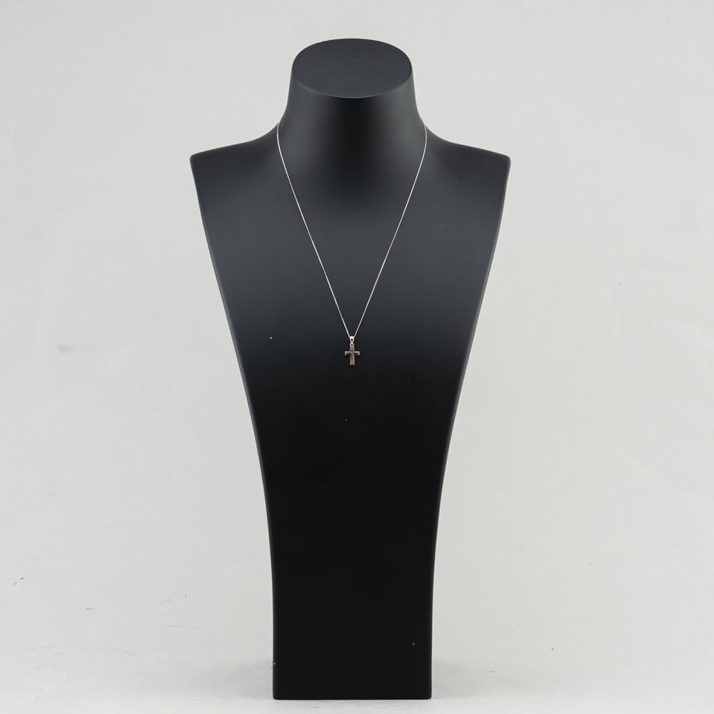 Pre-Owned Two Colour Gold Diamond 3D Cross Pendant & 18 Inch Curb Chain 41143602