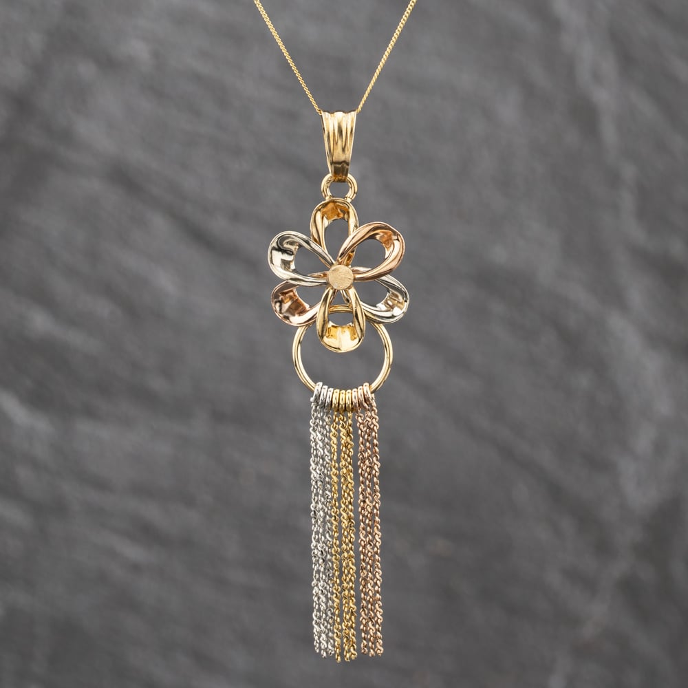 Pre-Owned 9ct Three Colour Gold Flower &amp; Tassel Pendant &amp; 18 Inch Curb Chain 41143625