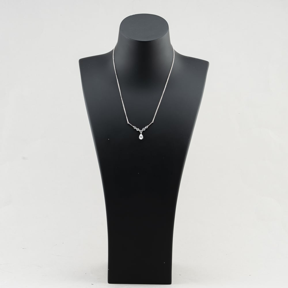 Pre-Owned 9ct White Gold Cubic Zirconia Set Pendant & 16 Inch Fancy Chain 41143643