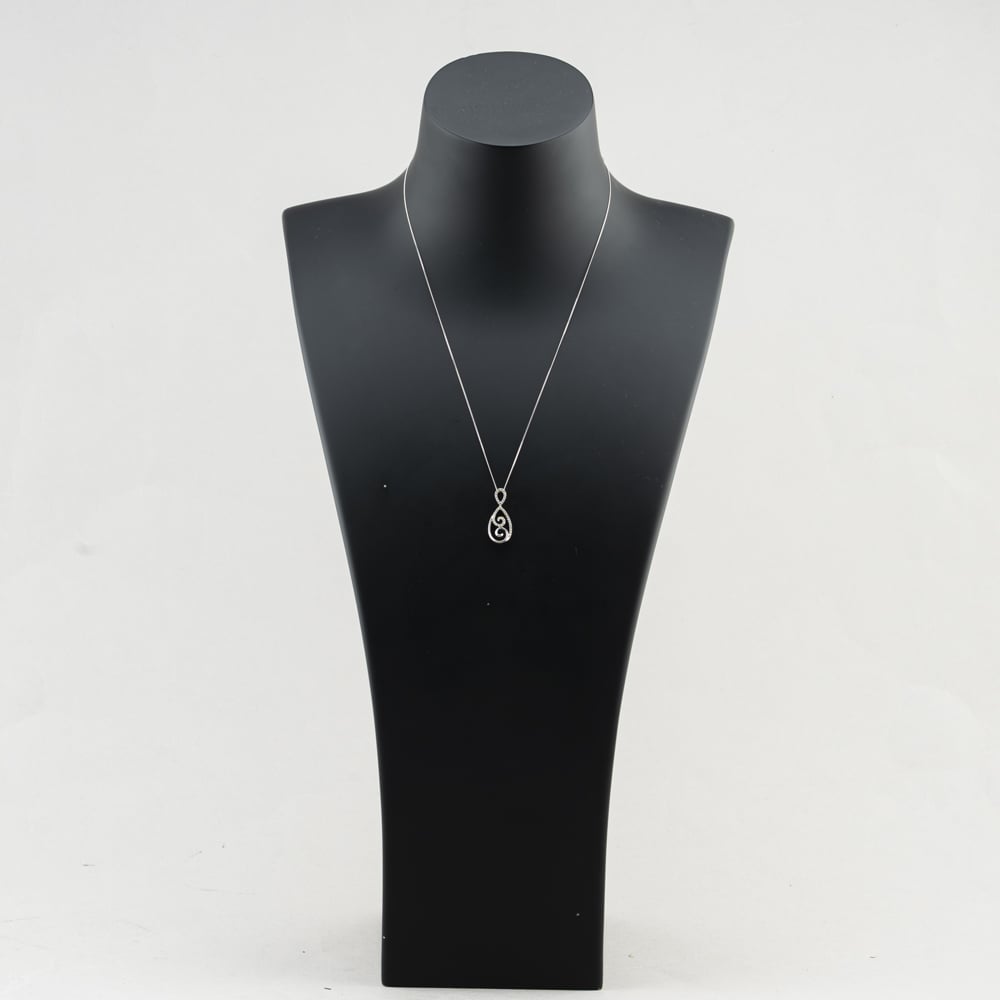 Pre-Owned 18ct White Gold 0.20ct Diamond Swirl Pendant & 18 Inch Curb Chain 41143646