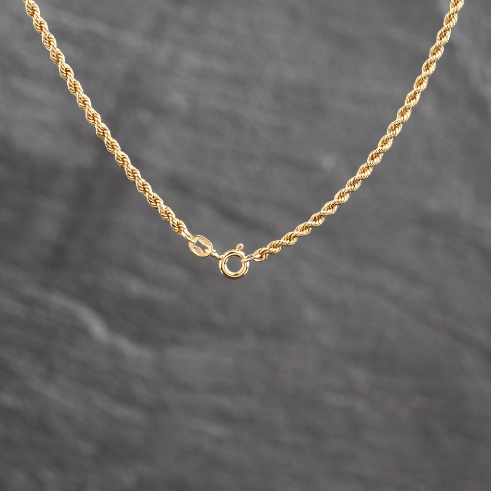 Pre-Owned Vintage 9ct Yellow Gold Coral Bead Set Cross Pendant & 18 Inch Rope Chain 41143659